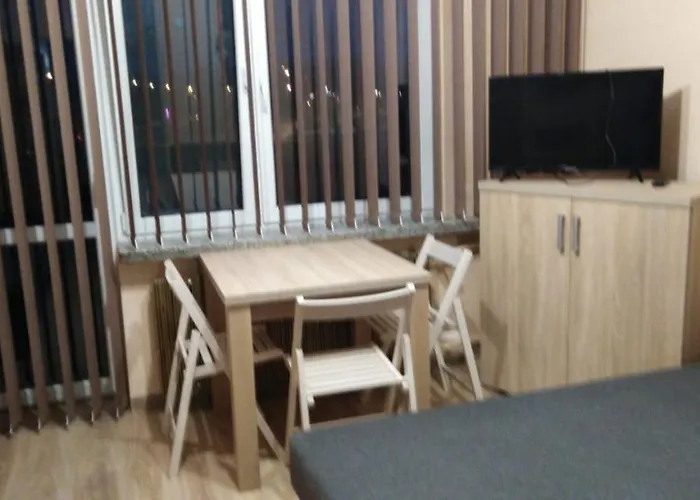 Queens House * Auschwitz